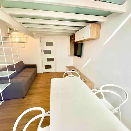 Διαμέρισμα Loft In The Center - Metro - 12 Beds Μιλάνο