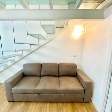 Loft In The Center - Metro - 12 Beds Milano