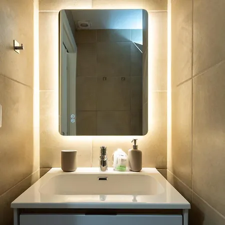 Superstay - Ticinese 50, Navigli & Duomo 밀라노