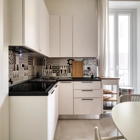 Just Urban - Elegant 2-br Flat In The Center - Porta Romana M3 Appartement *