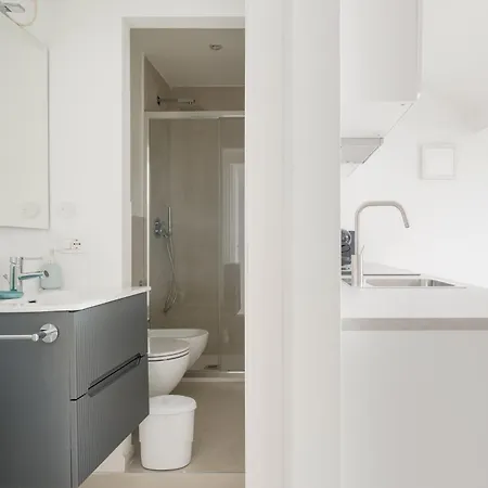 Guesthost - Cozy Near Porta Romana