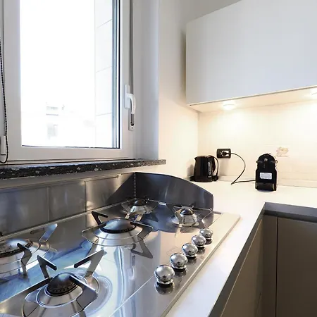 M4 Linate Modern Flat Terrace & Parking * Milano