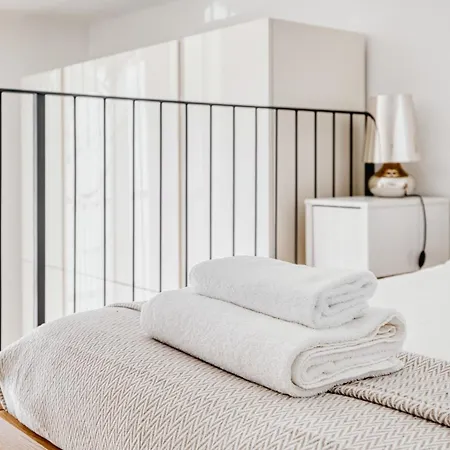 Spacious Renovated Loft - Citylife And Sempione Mediolan