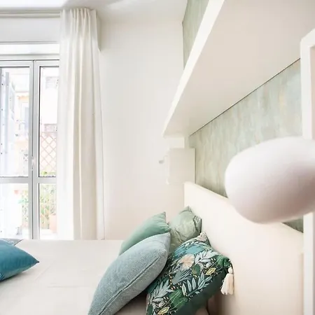 Elegant With Walk-in Closet - Long *