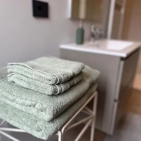 Brand New Two-room Apartment, Between Brera And Repubblica Apartamento