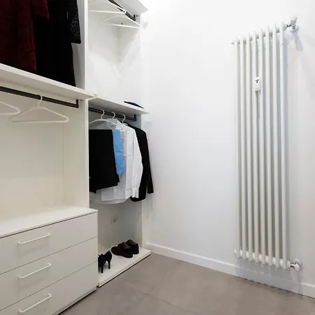 Guesthost - Comfy Near Cenisio Mm5 Appartement Milan