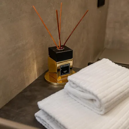 Stayeasy Rosales3 - Metro And Parking Appartement