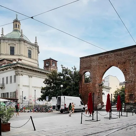 Apartman Luxury Penthouse Near Duomo & Colonne *