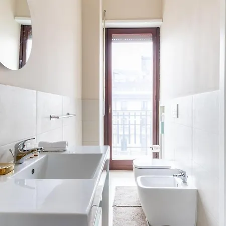 - Duomo Porta Venezia - Luxury 3 Br 3 Balconies Appartamento Milano