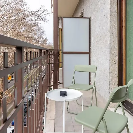 - Duomo Porta Venezia - Luxury 3 Br 3 Balconies * Milano