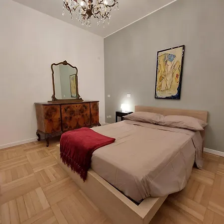 Spacious - M4 To Duomo - Free Garage Appartamento