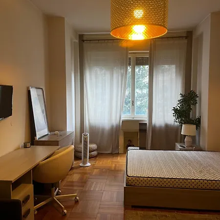 5 Rooms, 10 Guests, 220sqm, Terrace, 5mn Duomo Апартаменты *