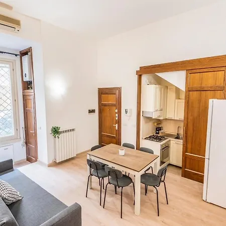 7guest Duomo5min Walk-private Cinema Popcorn-castle 6min- Air Cond