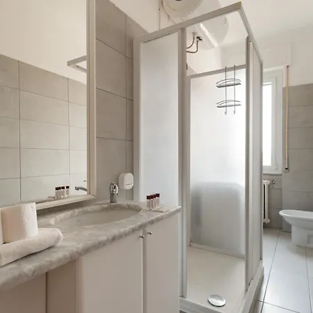 Apartman Guesthost - Comfy Balcony Flat Affori Mm3 *