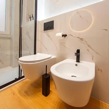 Ego House Moscova A 10 Minuti Dal Duomo, Appartement