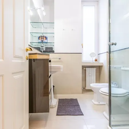 Luxury Flat Crocetta 2 Stops From Duomo, Ac Milánó