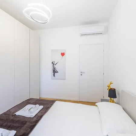 Arco Della Pace, Luxury 1bedroom With Wifi Appartamento *