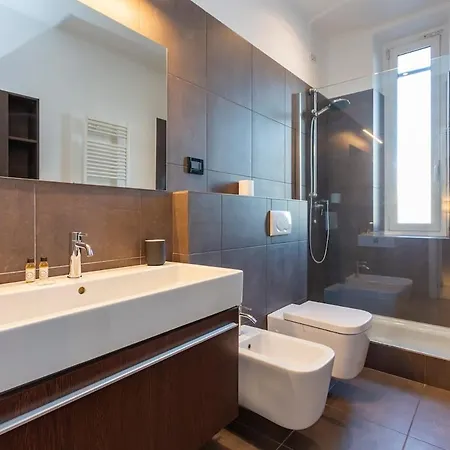 Xenia - 3 In Via Tortona 26 Apartmán *