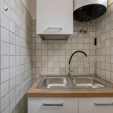 Appartamento Xenia - 3 In Via Lepontina 9