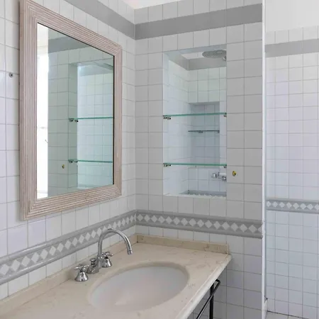 Bilocale Moderno Vicino Mm Pasteur - Via Venini Apartamento Milão