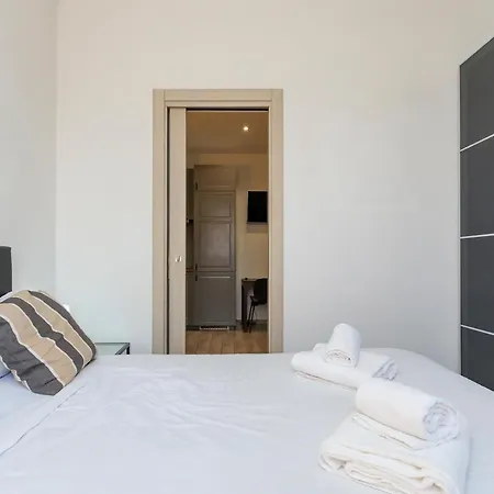 Appartement Xenia - 2 In Via Serio 2 Milan
