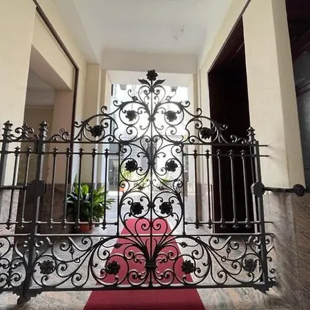 Appartement La Dolce In Porta Venezia Milaan