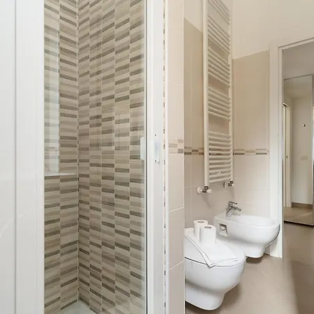 Guesthost - Comfy Flat Zara Mm5 Close To Isola Appartamento