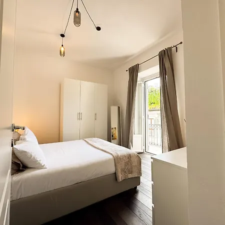 Brera Sun Terrace, Light-filled 4th R Floor Gem شقة *