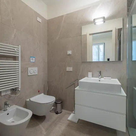 Appartamento Xenia - 2-room In Via Cecchi 18 *