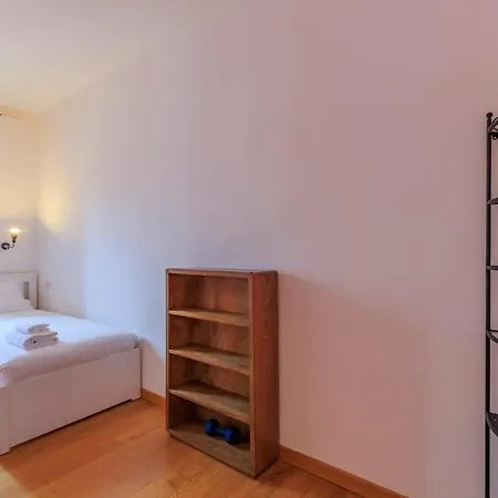 Xenia - 3 In Via Broggi 15 Apartamento *