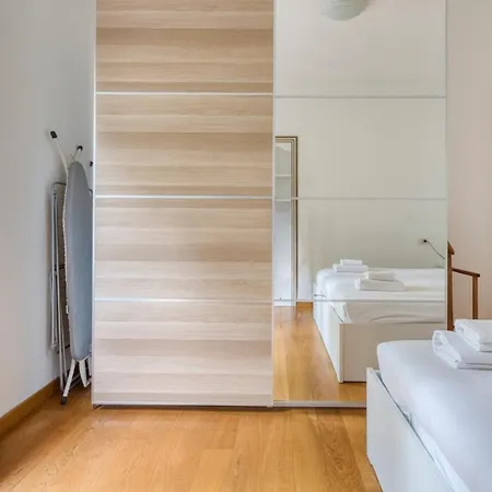 Apartamento Xenia - 3 In Via Broggi 15 *