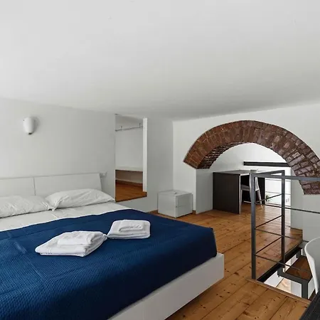 Elegant Loft Con Giardino In Citta - Scooter Park *