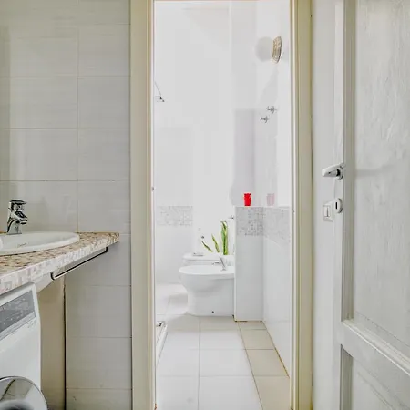 Just Urban - 1-br Flat In Porta Romana - Duomo 6 Min M3 *