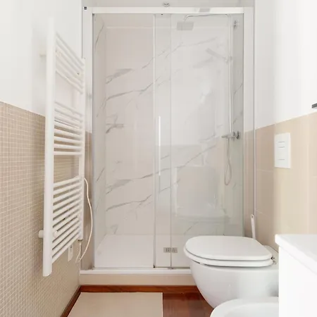 شقة Guesthost - Bright Balcony Flat X4 Gioia Mm2