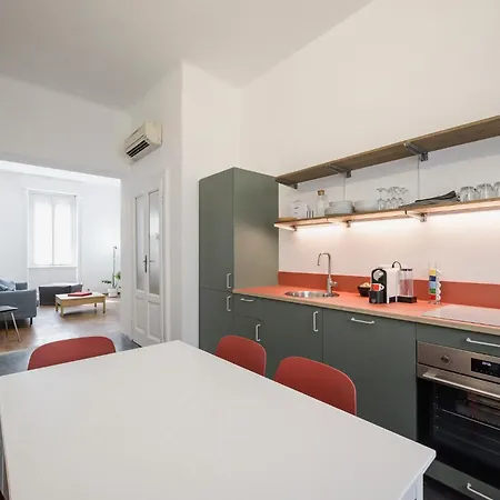 The Design Library - Monforte San Babila