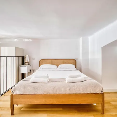 Spacious Renovated Loft - Citylife And Sempione Appartement
