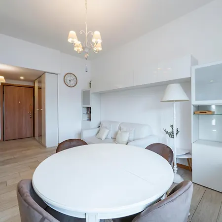 I-host - Stylish 1br Near Duomo & Navigli Διαμέρισμα