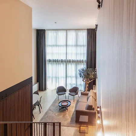 Luxury House In Carlo De Angeli 115 Mq Appartamento