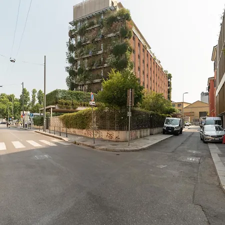 Apartamento Guesthost - Cozy Monumentale M5 & Chinatown Milão
