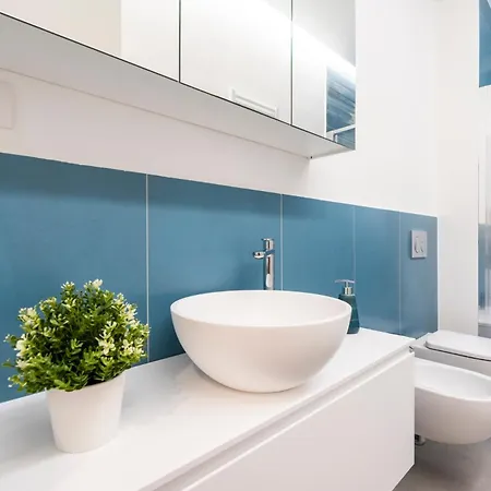 Guesthost - Comfy Near Cenisio Mm5 Appartement *