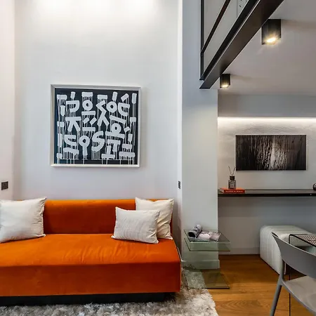 Stayeasy Rosales3 - Metro And Parking Milan
