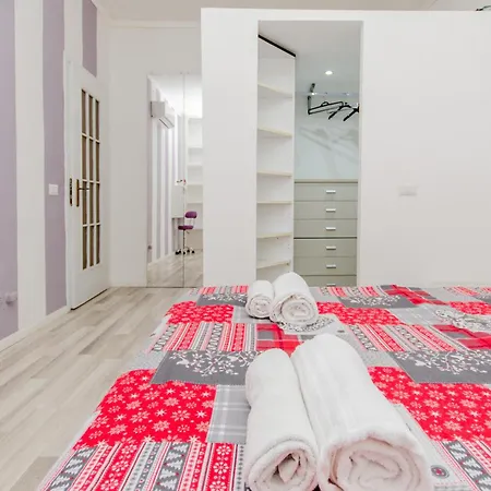 Lugano S&s Home, Moderna E Tranquilla, Vicino Al Centro Di Milano, Con Parcheggio Gratuito Esterno