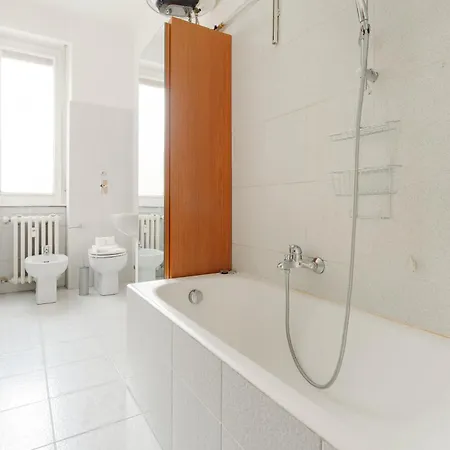 아파트 Guesthost - Cozy Flat X4 Gioia Mm2