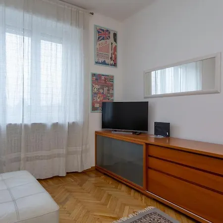 Apartman Xenia - 4 In Via Arbe 67 *