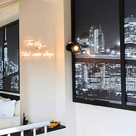 Apartamento Centro Duomo, Loft Con Terrazzo, Ac, Wifi, Subway