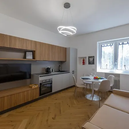 Appartamento Arco Della Pace, Luxury 1bedroom With Wifi Milano