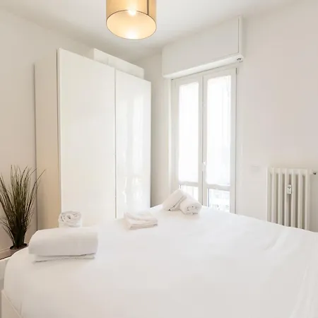 Superstay - Gasparotto 4 - Station Milão