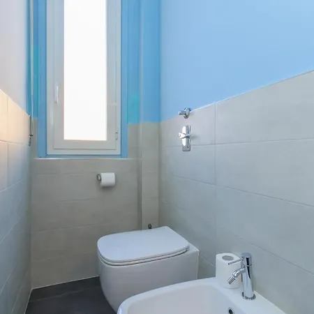 Appartamento Xenia - 2 In Viale Suzzani 88 *