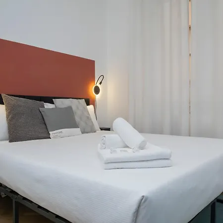 Xenia - Three-room In Via Laurana 5 Milão