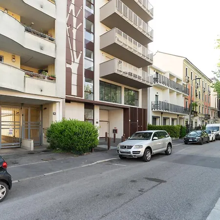 Guesthost - Casa 14 - Certosa Terrace Flat X4